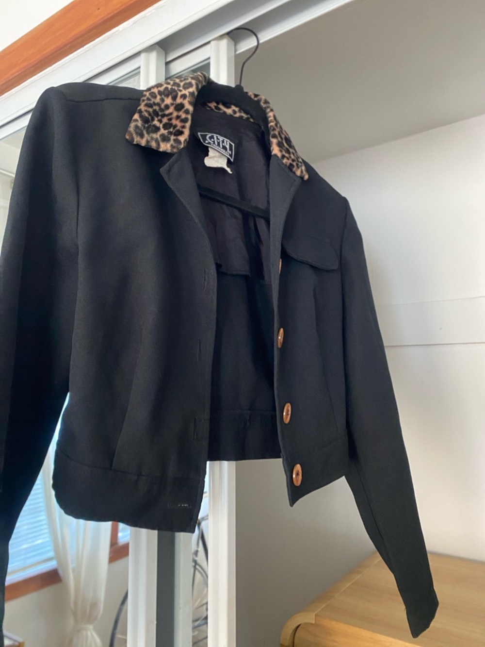 City Triangles Black Cropped Jacket with Leopard Collar